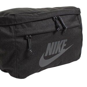 NIKE Tech Hip Pack BNWT Black
